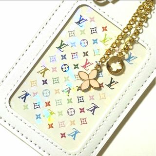 ルイヴィトン(LOUIS VUITTON)の希少✨LOUIS VUITTON✨モノグラムマルチ １枚 新品パスケース　h35(パスケース/IDカードホルダー)