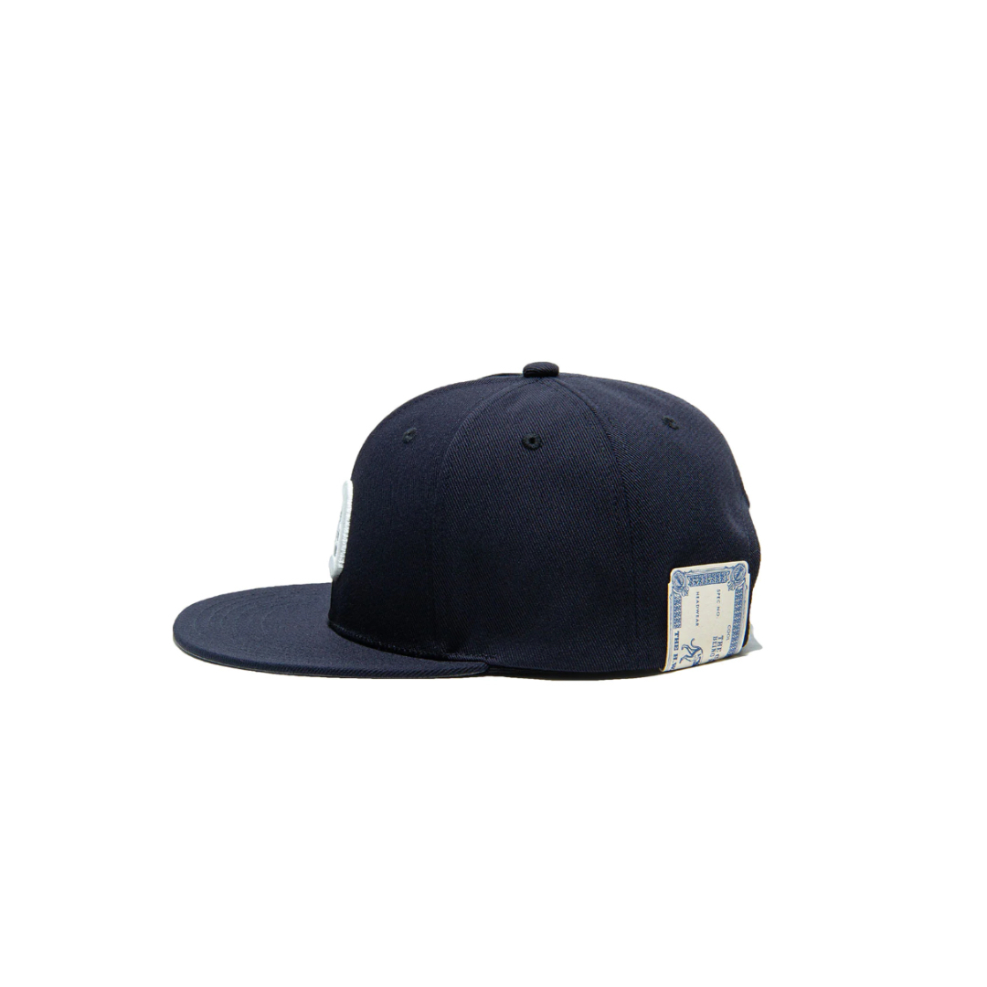 THE H.W. DOG & CO.(ザエイチダブリュドックアンドコー)のTHE H.W DOG&CO.BOX CAP - Navy メンズの帽子(キャップ)の商品写真