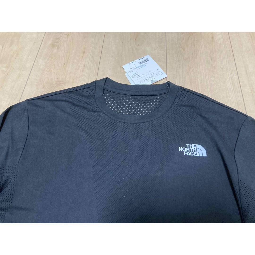 THE NORTH FACE(ザノースフェイス)のノースフェイス ロングスリーブ フラッシュドライベントクルー シャツ 新品タグ付 メンズのトップス(Tシャツ/カットソー(七分/長袖))の商品写真