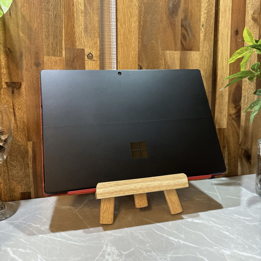 Microsoft(マイクロソフト)の【美品】Surface Pro 7 ブラック☘️メモ8GB☘️i5第10世代☘️ スマホ/家電/カメラのPC/タブレット(ノートPC)の商品写真