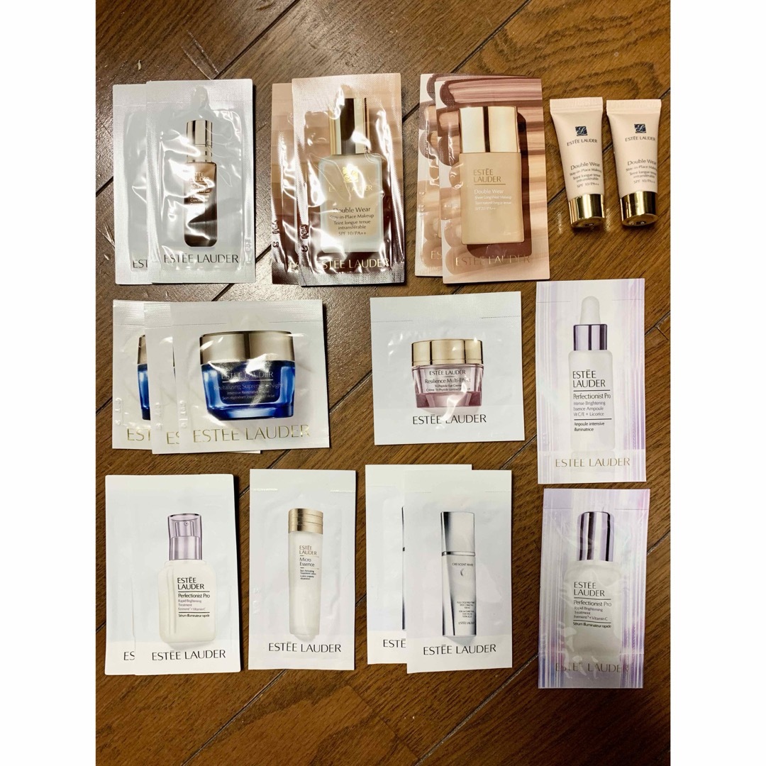 Estee Lauder(エスティローダー)のエスティローダー コスメ/美容のキット/セット(サンプル/トライアルキット)の商品写真