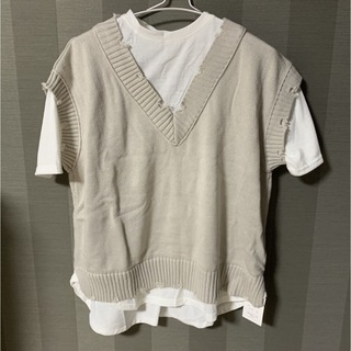 グレイル(GRL)のgrl バックボタンニットベストドッキングTシャツ(Tシャツ(半袖/袖なし))