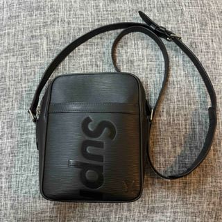 ルイヴィトン(LOUIS VUITTON)のLouis Vuitton Supreme DANUBE PM SP 黒(ショルダーバッグ)