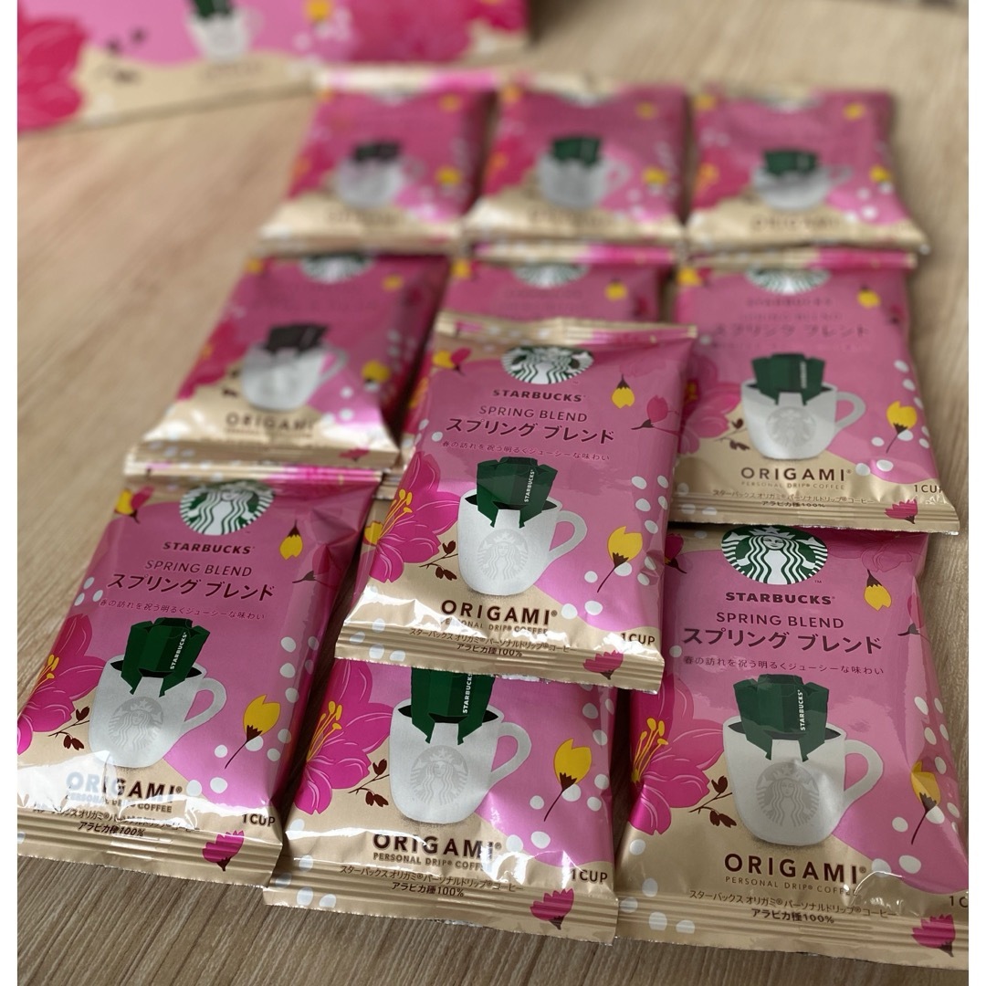 Starbucks(スターバックス)の🌸☕️スターバックス スプリングブレンド 10袋 ドリップコーヒー ＋おまけ付き 食品/飲料/酒の飲料(コーヒー)の商品写真