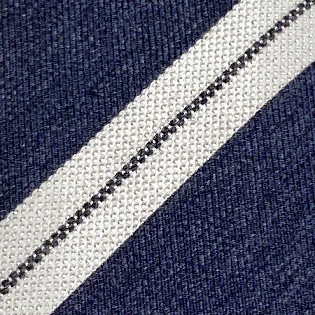 【新品】CORNELIANI ネクタイ イタリア製 ナロータイ ストライプ柄 メンズのファッション小物(ネクタイ)の商品写真