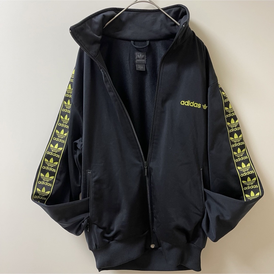 adidas - 90s】アディダス刺繍トラックジャケット古着ジャージ adidas - 90s】アディダス刺繍トラックジャケット古着ジャージ