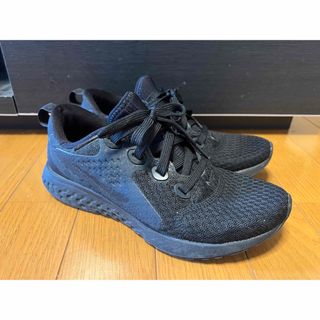 ナイキ(NIKE)のNIKE ランニングシューズ　23センチ(スニーカー)