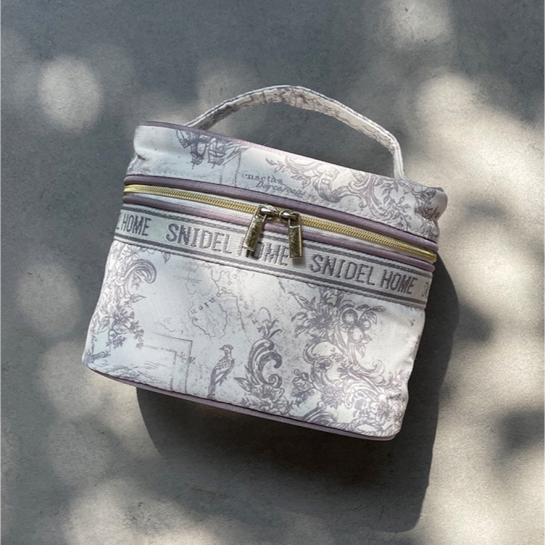 SNIDEL HOME(スナイデルホーム)のsnidel ポーチ(専用出品) レディースのファッション小物(ポーチ)の商品写真