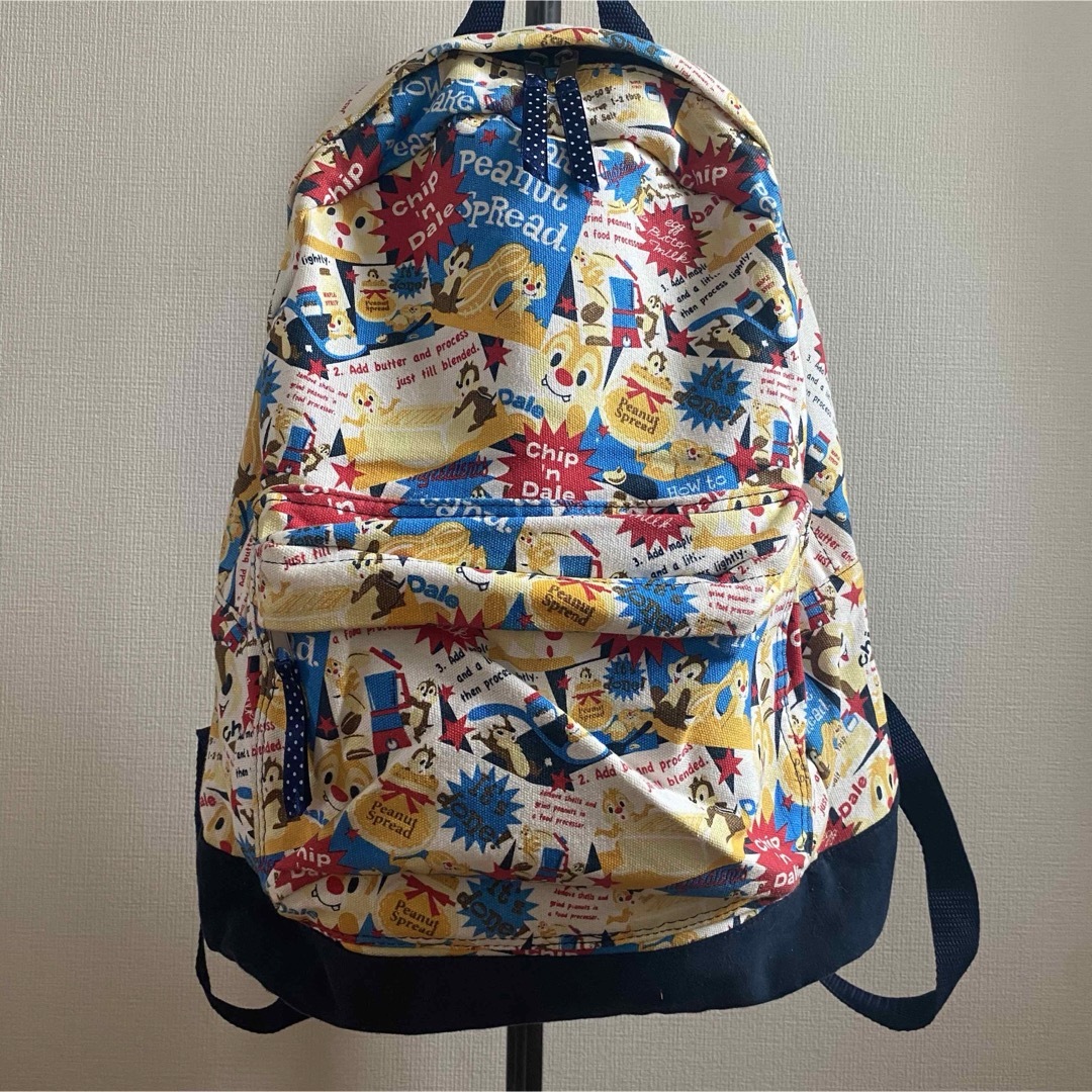 Disney(ディズニー)のチップとデールの総柄リュック レディースのバッグ(リュック/バックパック)の商品写真