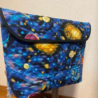 防災頭巾カバー　椅子の背もたれ用　カラフル宇宙(バッグ/レッスンバッグ)