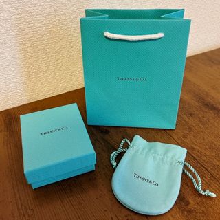 ティファニー(Tiffany & Co.)の美品 ティファニー 紙袋 外箱 巾着袋 3点セット ショッパー プレゼント(ショップ袋)