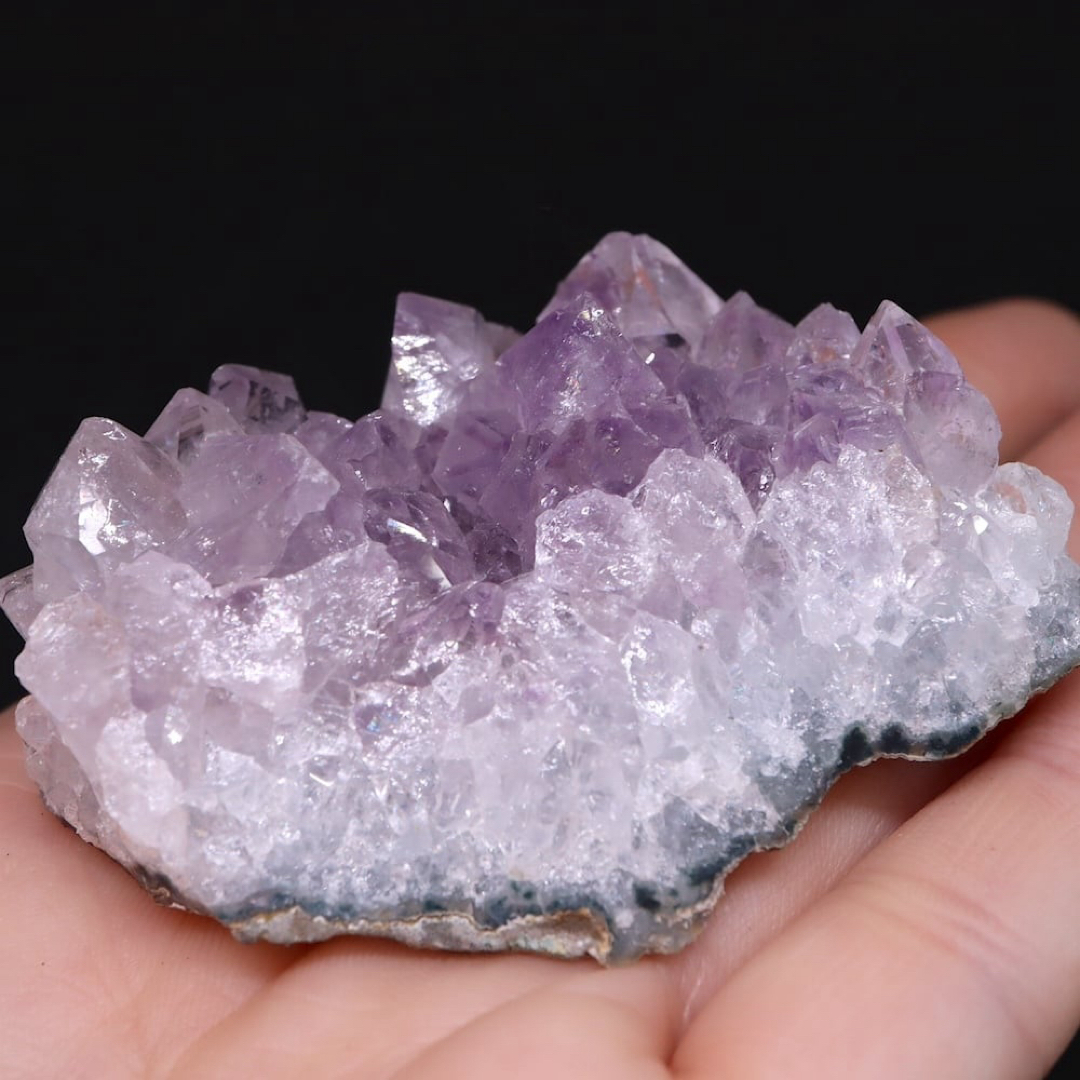 アメジスト 紫水晶 クォーツ クリスタル 78.2g AMT177 原石　天然石 エンタメ/ホビーのコレクション(その他)の商品写真