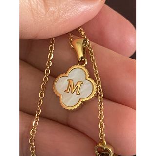 SSTEEL WHITE CLOVER INITIAL NECKLACE (ネックレス)