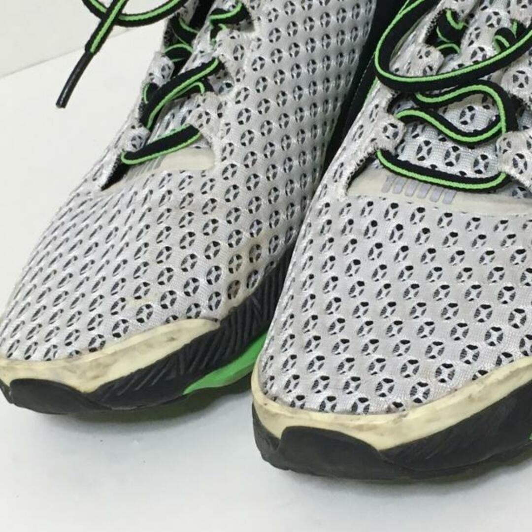 UNDER ARMOUR(アンダーアーマー)のUNDER ARMOUR(アンダーアーマー) スニーカー 25.5 メンズ - 白×黒×ライトグリーン メッシュ/SPEEDFORM 化学繊維 メンズの靴/シューズ(スニーカー)の商品写真