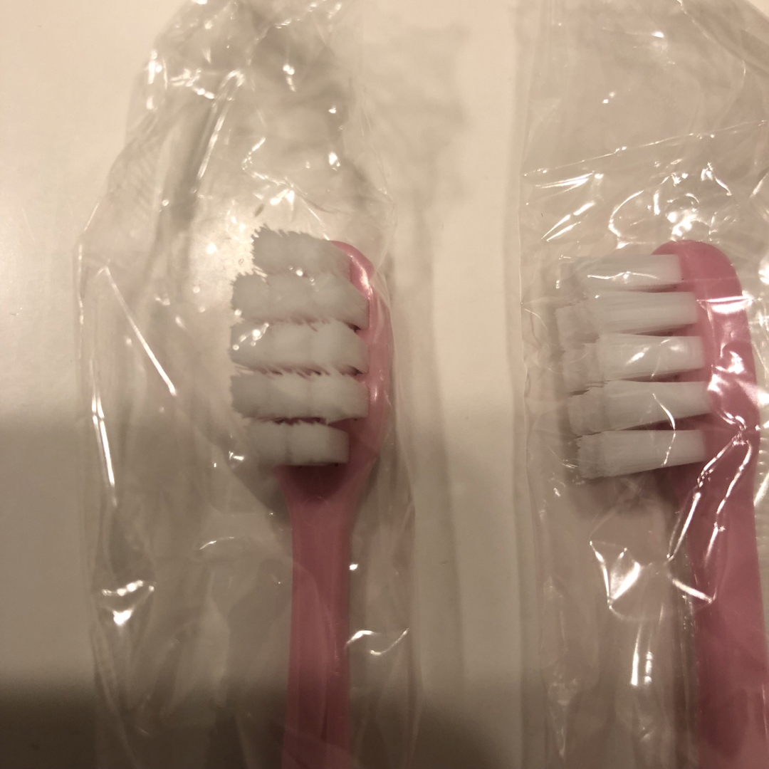 子供用　歯ブラシ　超密ブラシ　磨き残しを減らす キッズ/ベビー/マタニティの洗浄/衛生用品(歯ブラシ/歯みがき用品)の商品写真