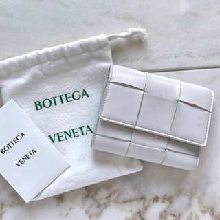 ボッテガヴェネタ(Bottega Veneta)のBottega Veneta ボッテガヴェネタ マキシイントレチャート 財布 白(財布)