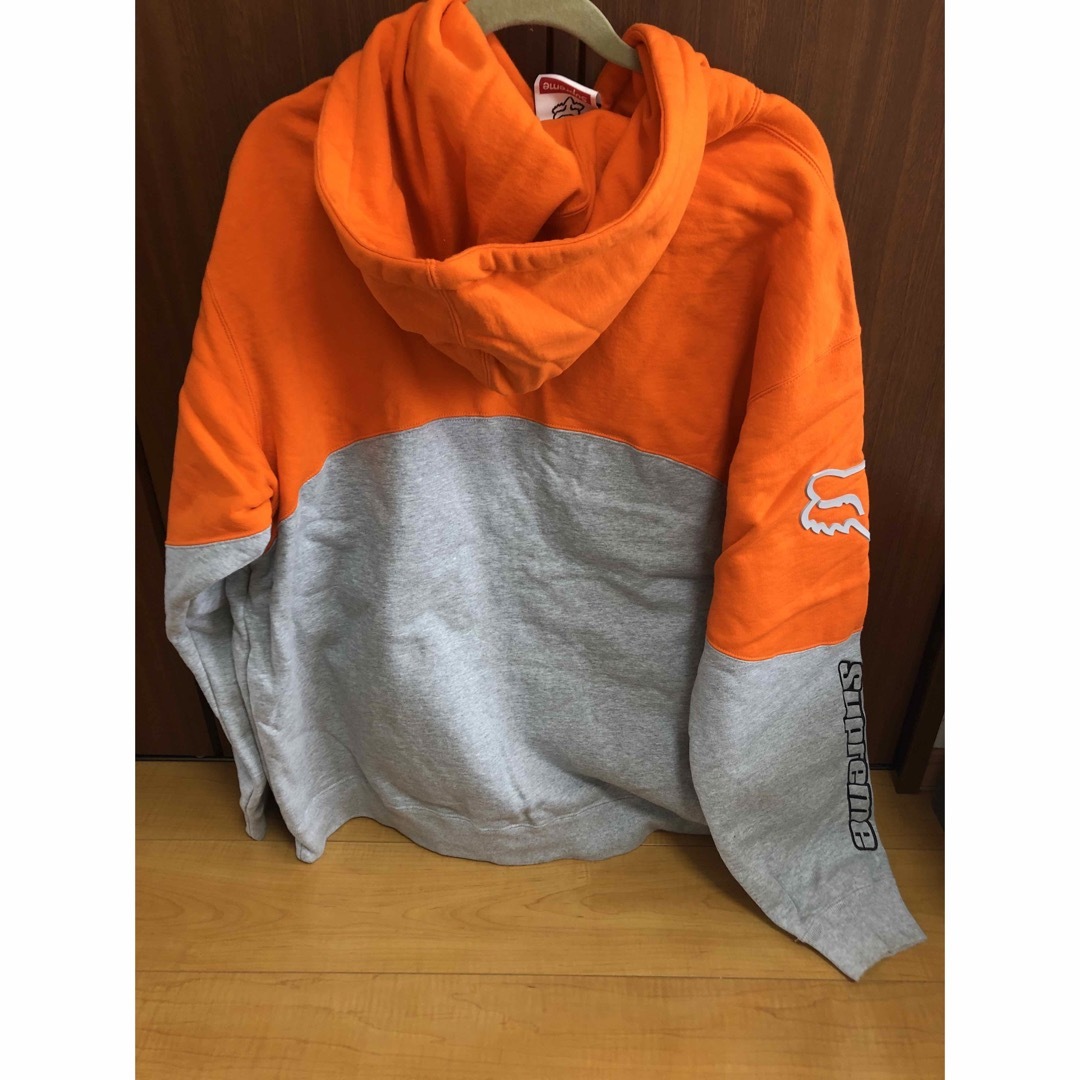 Supreme(シュプリーム)のSUPREME FOX Recing hooded メンズのトップス(スウェット)の商品写真