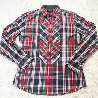 バーバリーブラックレーベル(BURBERRY BLACK LABEL)のBURBERRY BLACK LABEL 長袖シャツ　レッド系　サイズ3(シャツ)