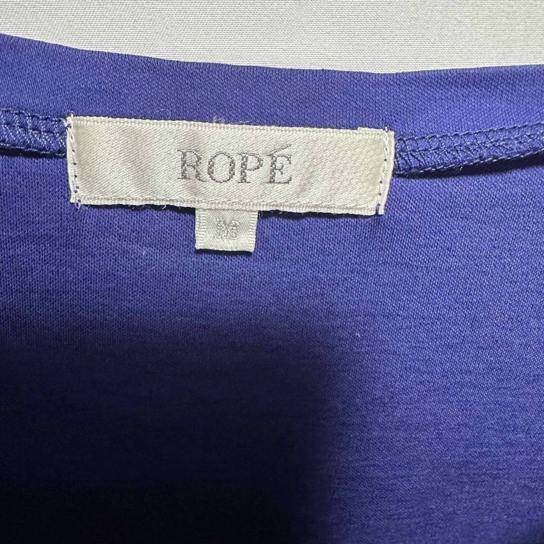 ROPE’(ロペ)のROPE ロペ ビジュー 半袖 カットソー Tシャツ 綿 ブラウス 424a16 レディースのトップス(シャツ/ブラウス(半袖/袖なし))の商品写真