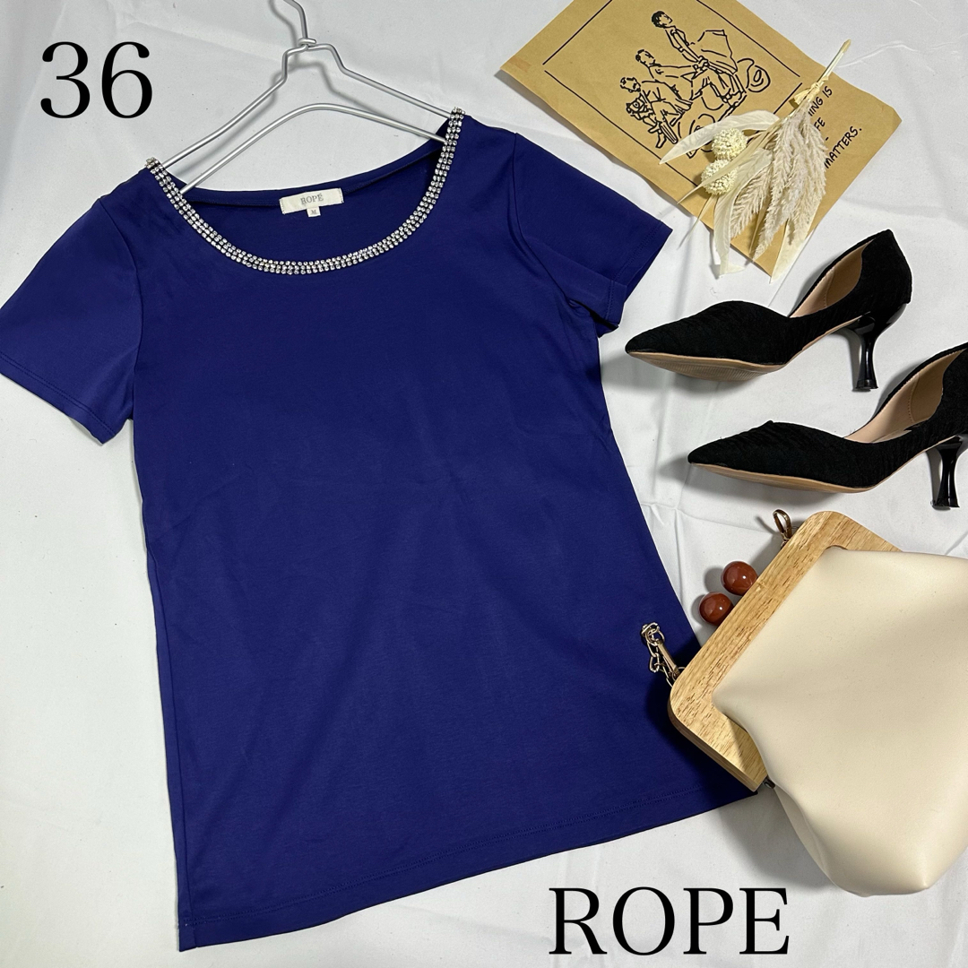 ROPE’(ロペ)のROPE ロペ ビジュー 半袖 カットソー Tシャツ 綿 ブラウス 424a16 レディースのトップス(シャツ/ブラウス(半袖/袖なし))の商品写真