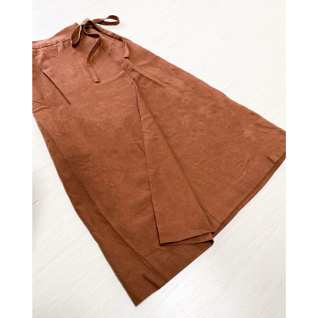 LOUNIE(ルーニィ)の★ルーニィ★リネン 紐ベルト付き ラップ スカート 38 リボン レディースのスカート(ひざ丈スカート)の商品写真