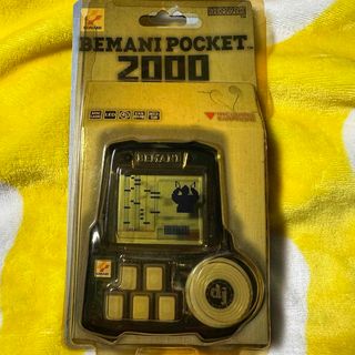 コナミ(KONAMI)のビーマニポケット2000(携帯用ゲーム機本体)