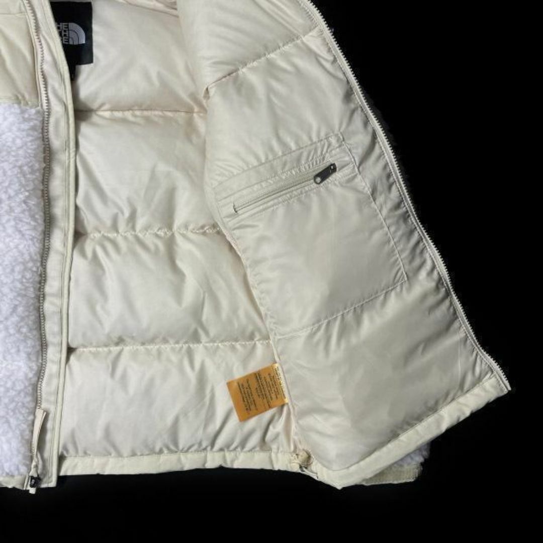 THE NORTH FACE(ザノースフェイス)のノースフェイス ボア シェルパ ヌプシ US限定(XL)白 190122 メンズのジャケット/アウター(ダウンジャケット)の商品写真