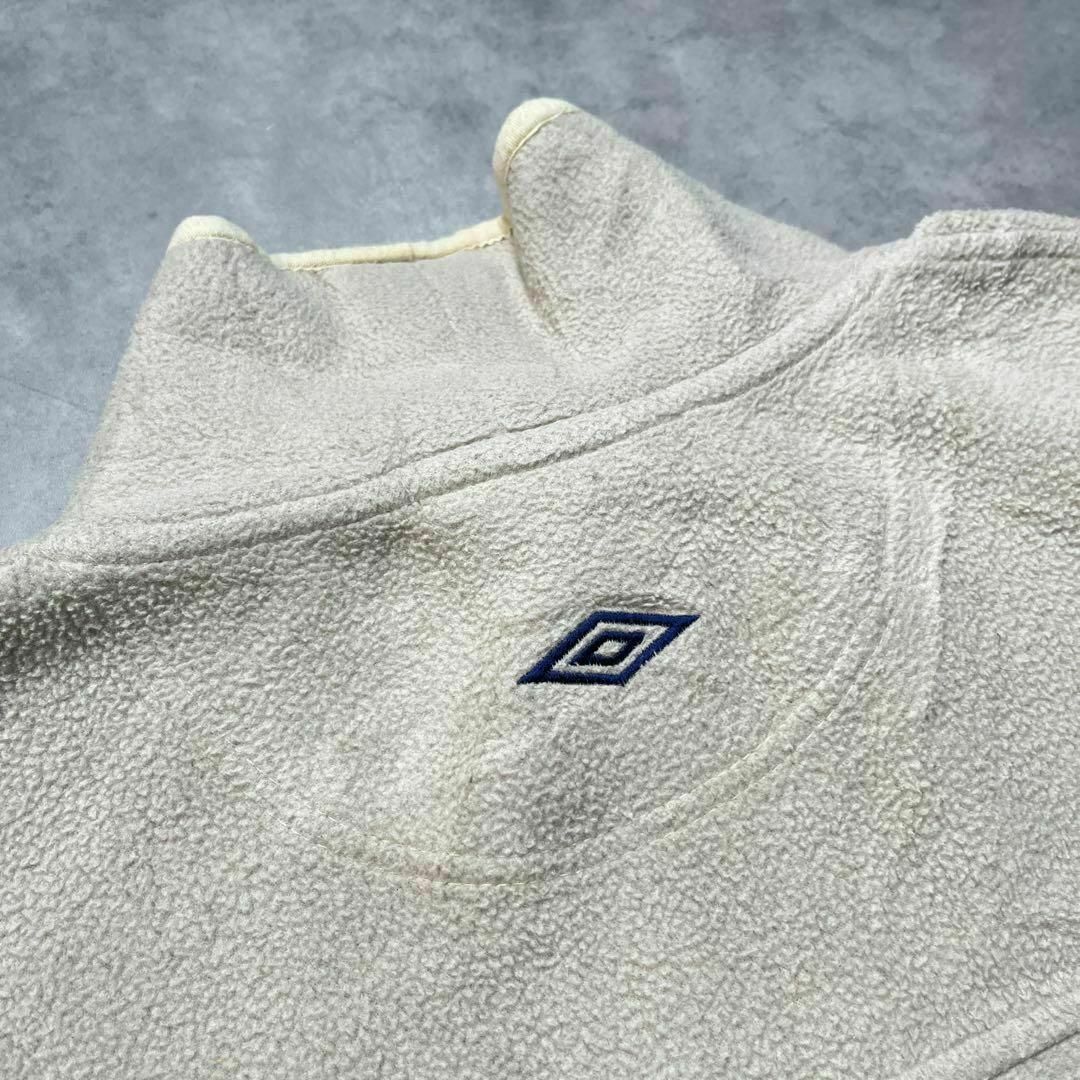 UMBRO(アンブロ)の【UMBRO】90s アンブロ モックネックプルオーバーフリース 古着 メンズのトップス(その他)の商品写真