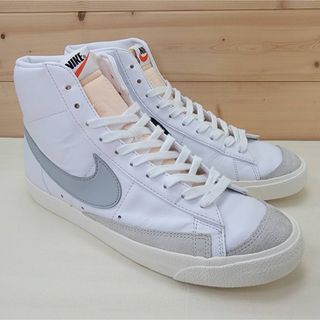 ナイキ(NIKE)のナイキ ブレーザー ミッド 77 ヴィンテージ "白/黒/グレー"27.5センチ(スニーカー)