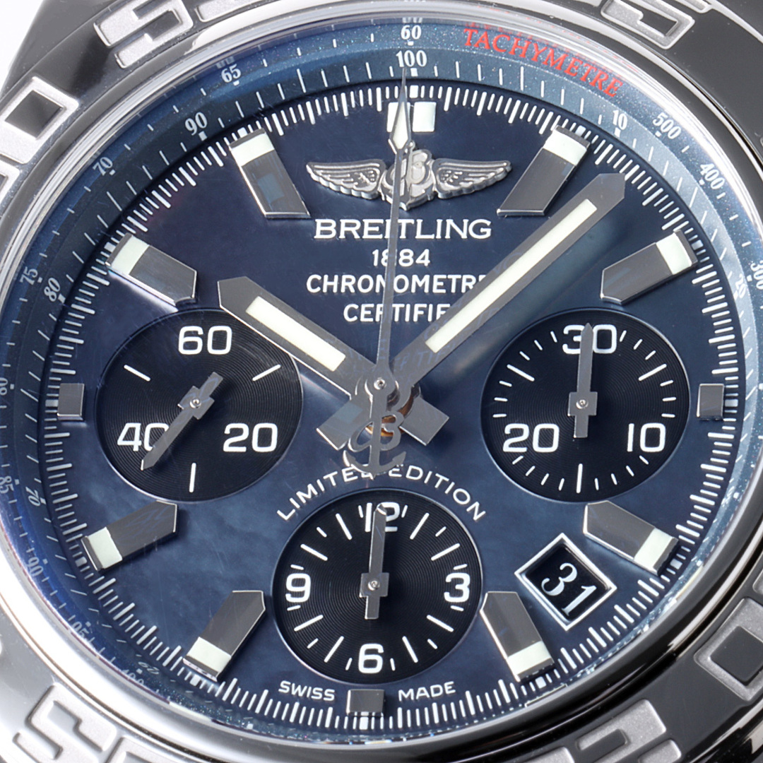 BREITLING(ブライトリング)のブライトリング クロノマット44 ブラックMOP 日本限定500本 AB01111A/BF68(AB0111) メンズ 中古 腕時計 メンズの時計(腕時計(アナログ))の商品写真