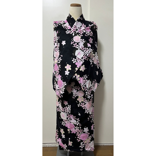 定価30000円呉服屋購入】 浴衣　ゆかた 定番桜の花柄　綿100% 洗濯可　黒(浴衣)