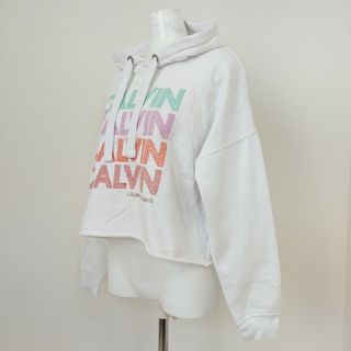 カルバンクライン(Calvin Klein)の●♡♡CALVIN KLEIN JEANS　ショート丈パーカー　M　ホワイト(パーカー)