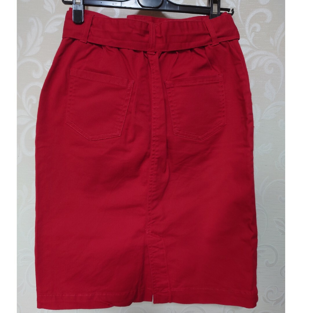 COLZA(コルザ)のハニーズ Honeys 膝丈スカート 赤 レッド レディースのスカート(ひざ丈スカート)の商品写真