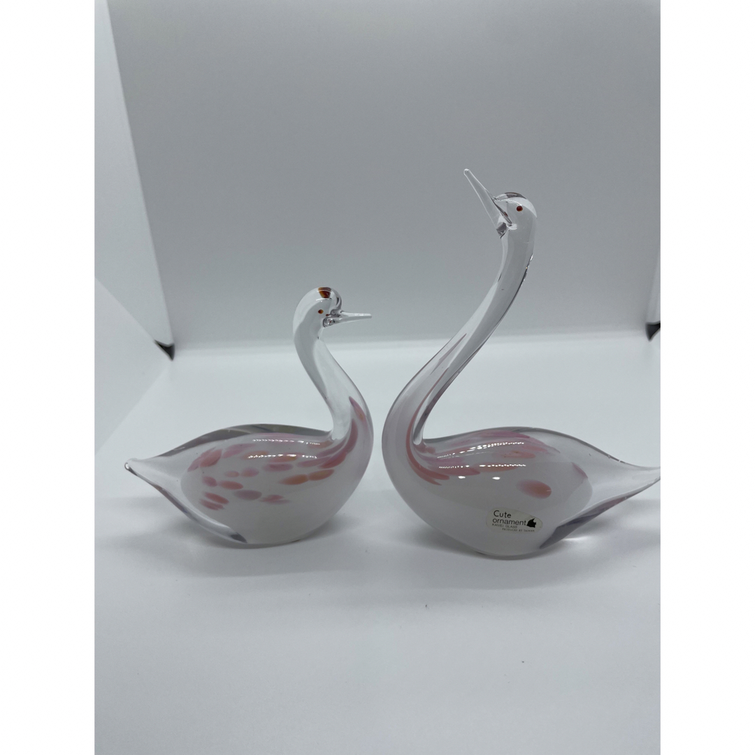 KAMEI GLASS 白鳥 ペア オブジェ シール付き　置物 エンタメ/ホビーの美術品/アンティーク(ガラス)の商品写真