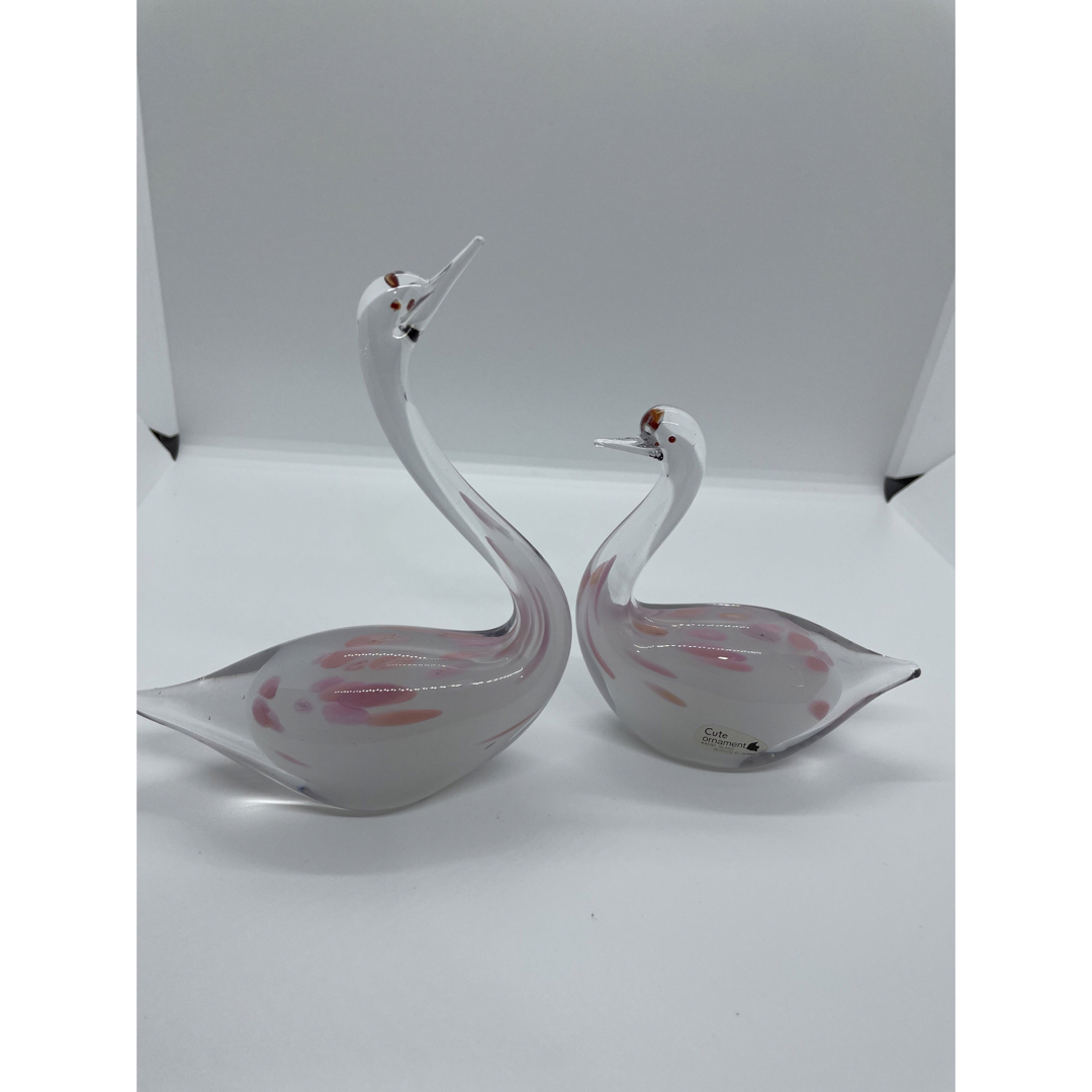KAMEI GLASS 白鳥 ペア オブジェ シール付き　置物 エンタメ/ホビーの美術品/アンティーク(ガラス)の商品写真