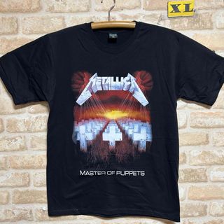 メタリカ　METALLICA Tシャツ　XLサイズ　バンドTシャツ バンT(Tシャツ/カットソー(半袖/袖なし))