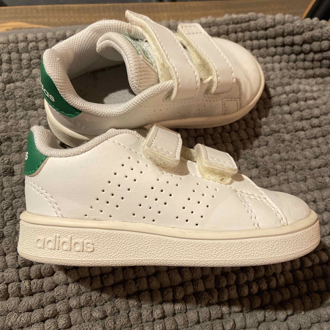 adidas(アディダス)のadidas 12センチ　スニーカー キッズ/ベビー/マタニティのベビー靴/シューズ(~14cm)(スニーカー)の商品写真