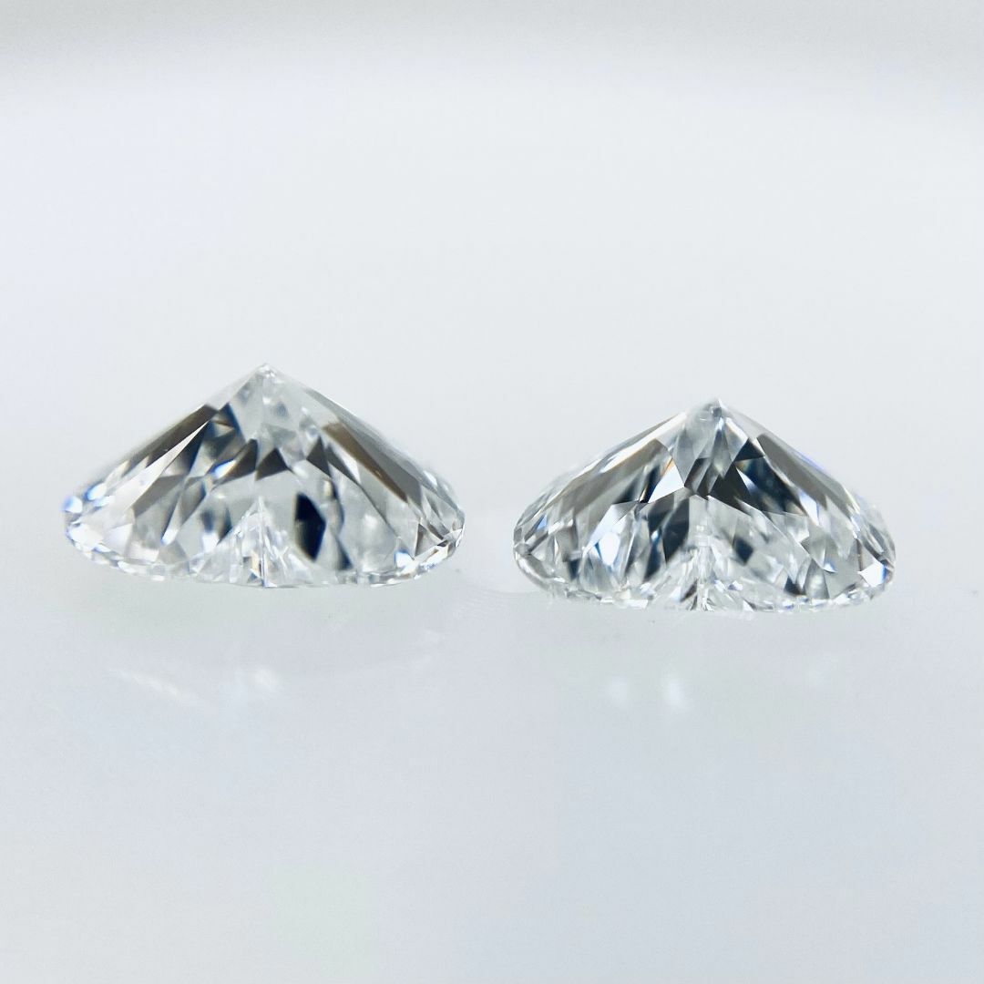 Dカラー IF ハートシェイプセット！0.30ct/0.31ct/RT2681 レディースのアクセサリー(その他)の商品写真