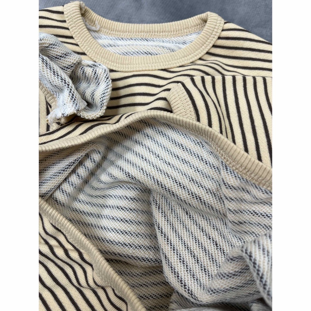 新品　80　ボーダートップス　白　Tシャツ　韓国子供服 春　保育園　可愛い キッズ/ベビー/マタニティのベビー服(~85cm)(Ｔシャツ)の商品写真