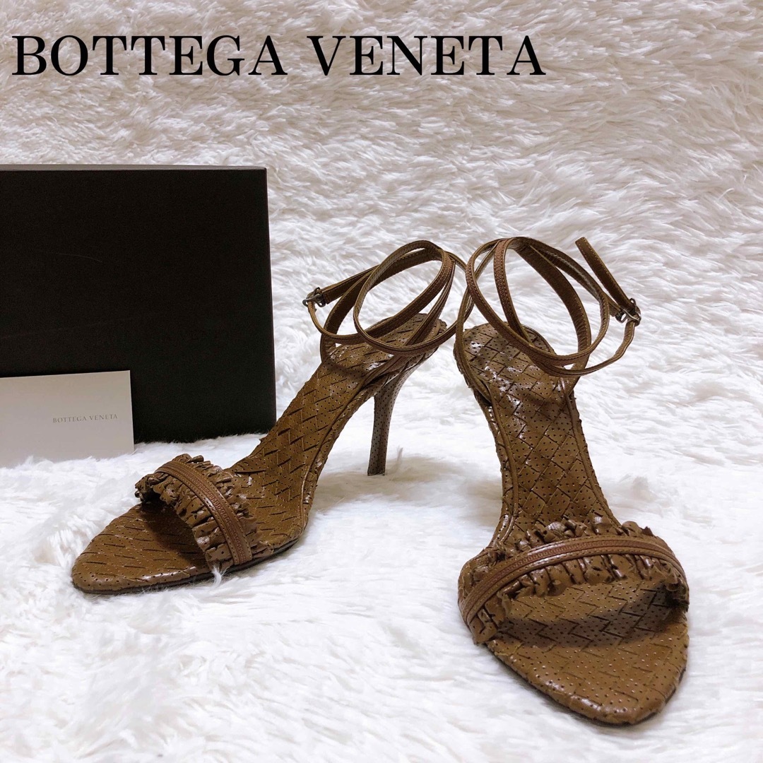 Bottega Veneta(ボッテガヴェネタ)のBOTTEGA VENETA サンダル ストラップ ヒール 38 25.0cm レディースの靴/シューズ(ハイヒール/パンプス)の商品写真