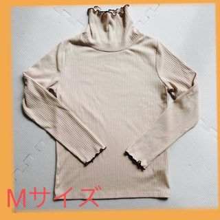 シマムラ(しまむら)のベージュ　カットソー　袖　襟　フリル　Mサイズ(カットソー(長袖/七分))