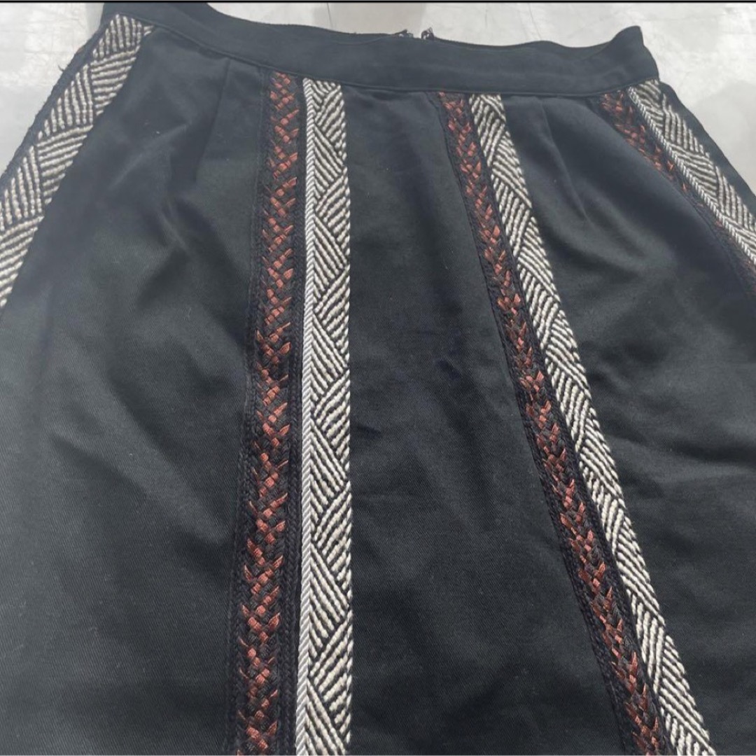 MURUA(ムルーア)の【美品】murua ムルーア　ミニスカート　M レディースのスカート(ミニスカート)の商品写真