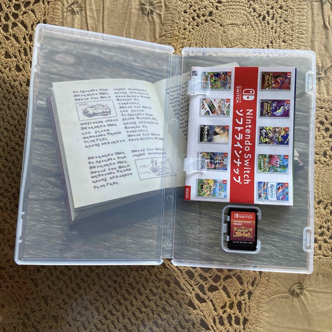 Nintendo Switch(ニンテンドースイッチ)の美品 Nintendo Switch ポケットモンスター スカーレット ソフト エンタメ/ホビーのゲームソフト/ゲーム機本体(家庭用ゲームソフト)の商品写真