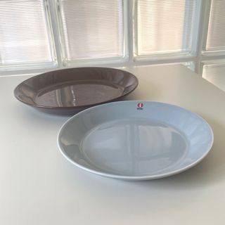 イッタラ(iittala)の【廃盤色】 iitala / TEEMA　プレート皿　2枚セット(食器)