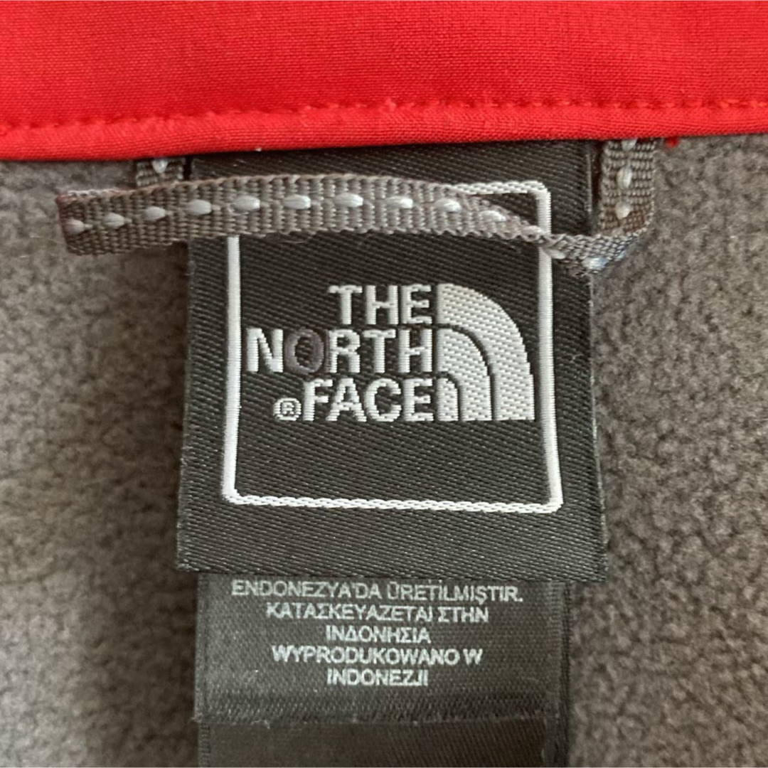 THE NORTH FACE(ザノースフェイス)のノースフェイス　ソフトシェルジャケット　レッド　ボーイズL　レディースM相当 レディースのジャケット/アウター(ブルゾン)の商品写真