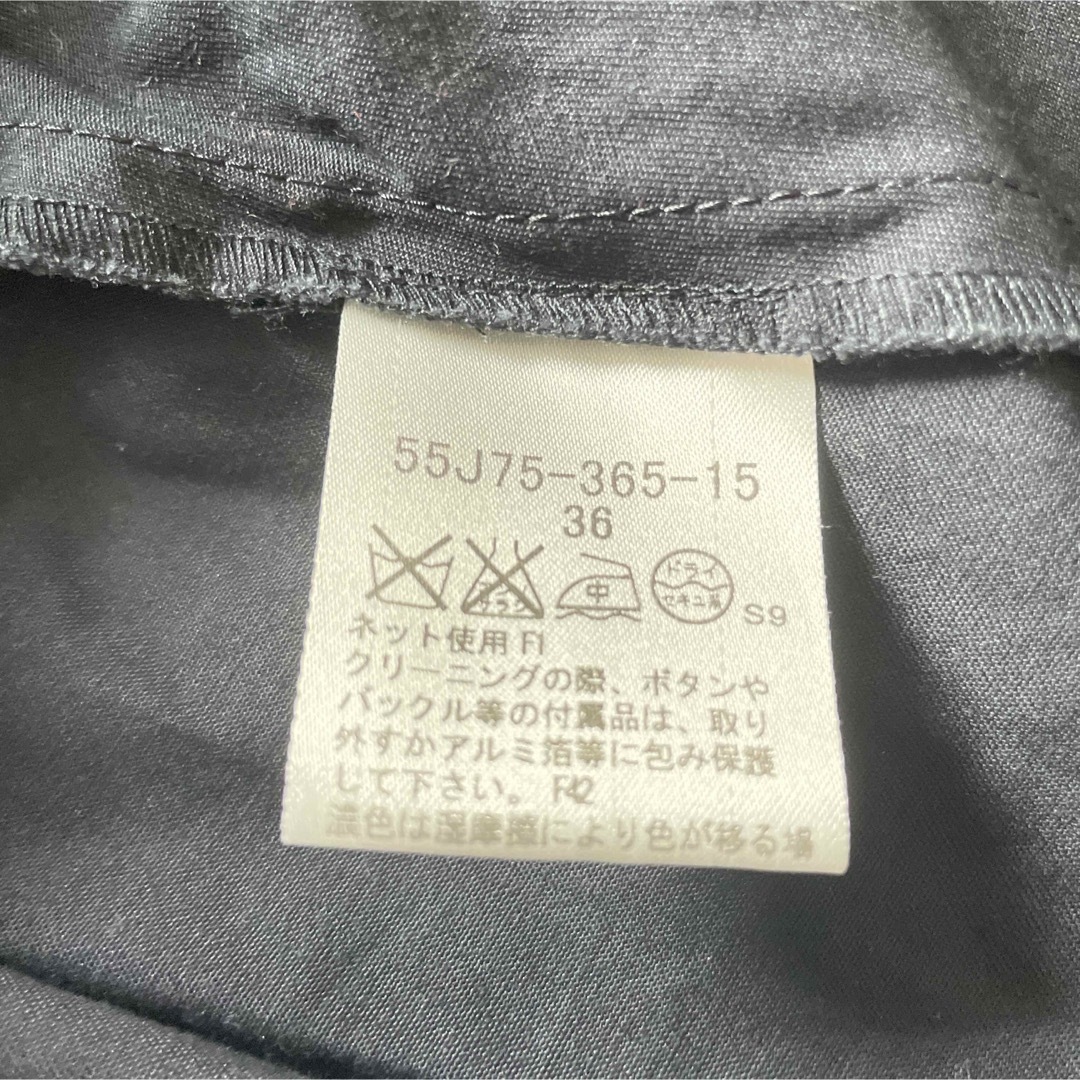 BLUE LABEL CRESTBRIDGE(ブルーレーベルクレストブリッジ)のBLUE LABEL CRESTBRIDGE 赤　ボーダー　切替ワンピース　金釦 レディースのワンピース(ひざ丈ワンピース)の商品写真