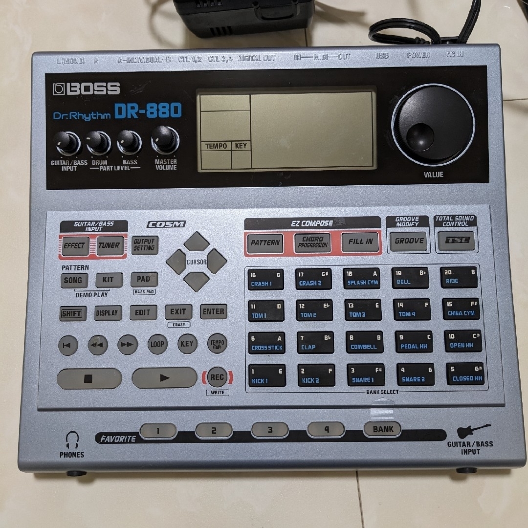 BOSS DR-880 凄かっ リズムマシン BOSS DR-880 凄かっ リズムマシン