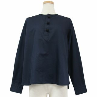 ズッカ(ZUCCa)の美品 zucca ズッカ シャツ ブラウス 23春夏 ブラック 黒 M ノーカラー クルーネック ラウンドヘム 長袖 トップス カットソー プルオーバー オフィス カジュアル シンプル 大人 きれいめ【レディース】【中古】(シャツ/ブラウス(長袖/七分))