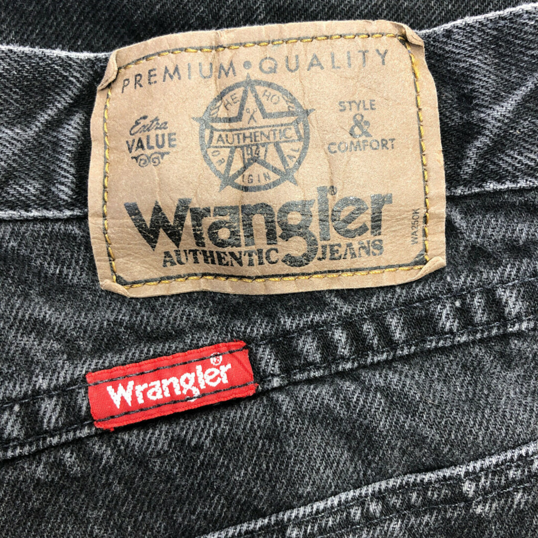 Wrangler(ラングラー)のUSA製 Wrangler ラングラー デニムパンツ アメカジ ブラック (メンズ W32 L30) 中古 古着 Q2895 メンズのパンツ(デニム/ジーンズ)の商品写真