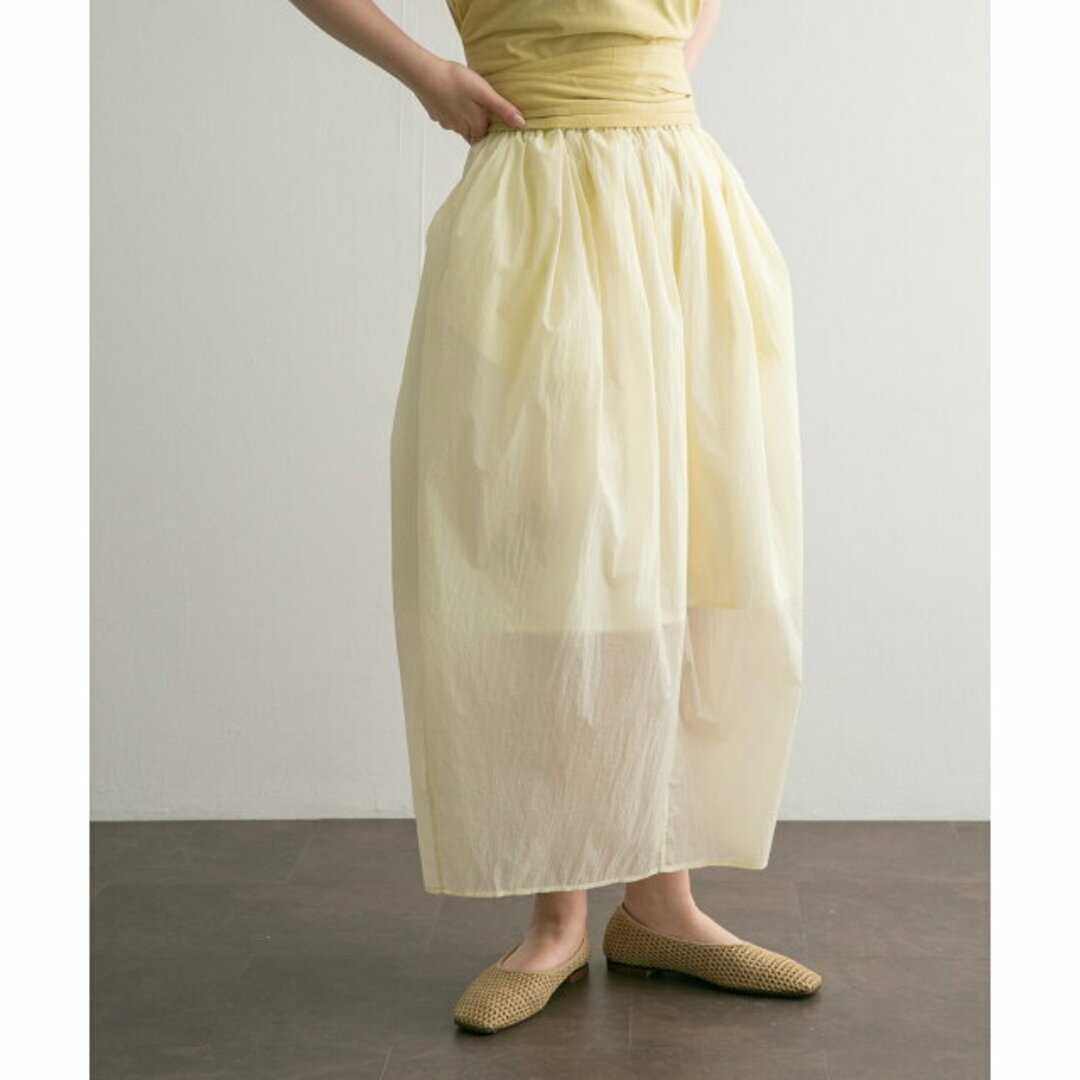 KBF(ケービーエフ)の【IVORY】シアーコクーンスカート レディースのスカート(ロングスカート)の商品写真